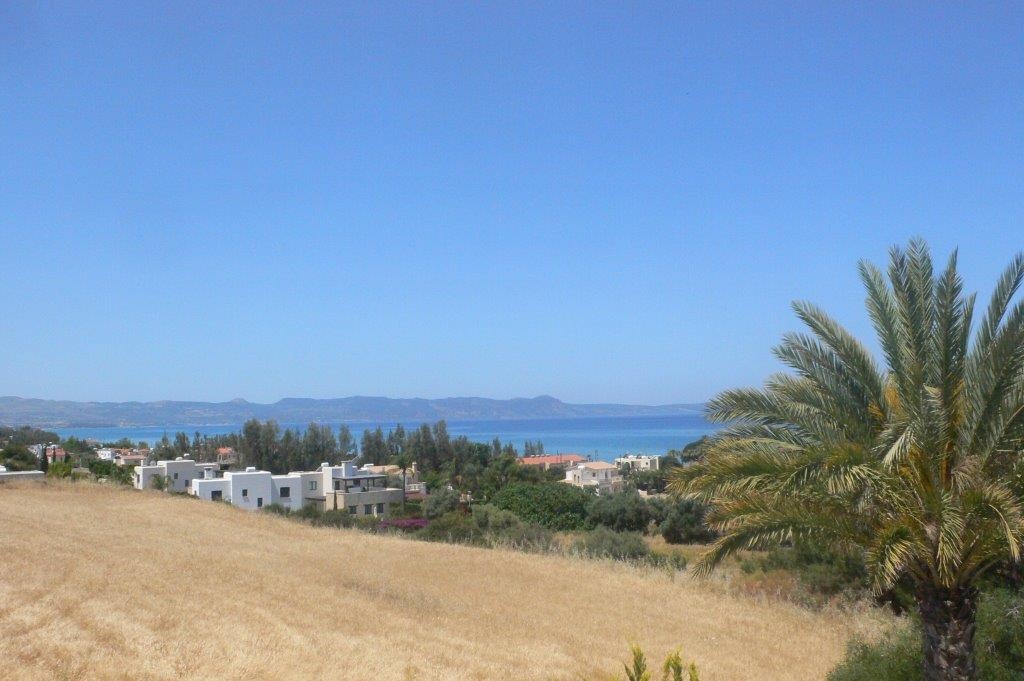 Residential Villa - LUXURY VILLA FOR SALE